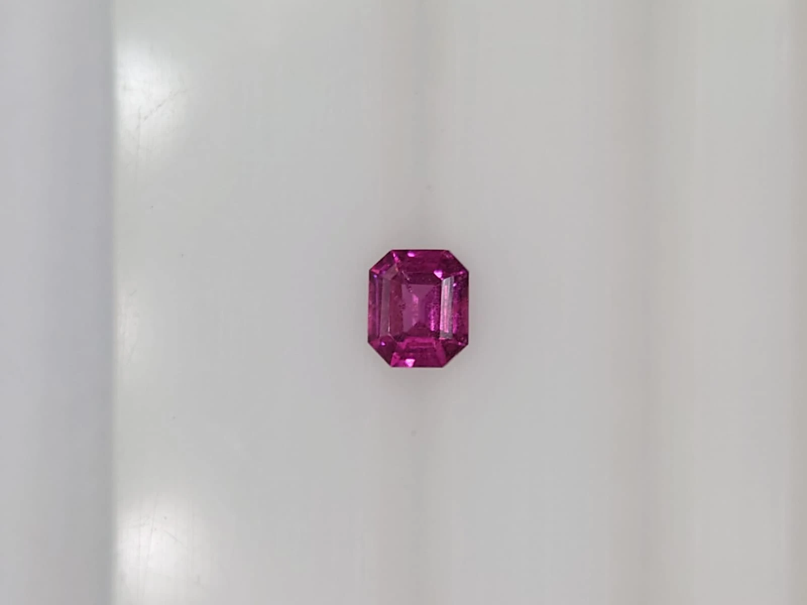 0.22ct Natural Rhodolite from Tanzania — view 4